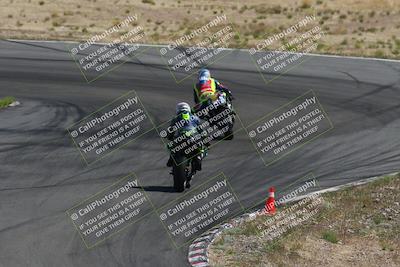 media/Apr-20-2025-AHRMA (Sun) [[393a79c373]]/Race/Group 10/Turn 4b/